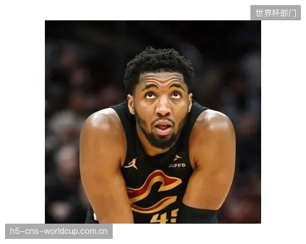米切尔进入合同保障年，骑士面临续约或交易抉择以避免未来资产流失。